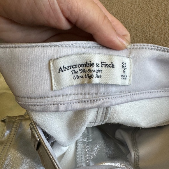 Abercrombie 90s Straight Ultra High Rise Silver Pants - Picture 7 of 7